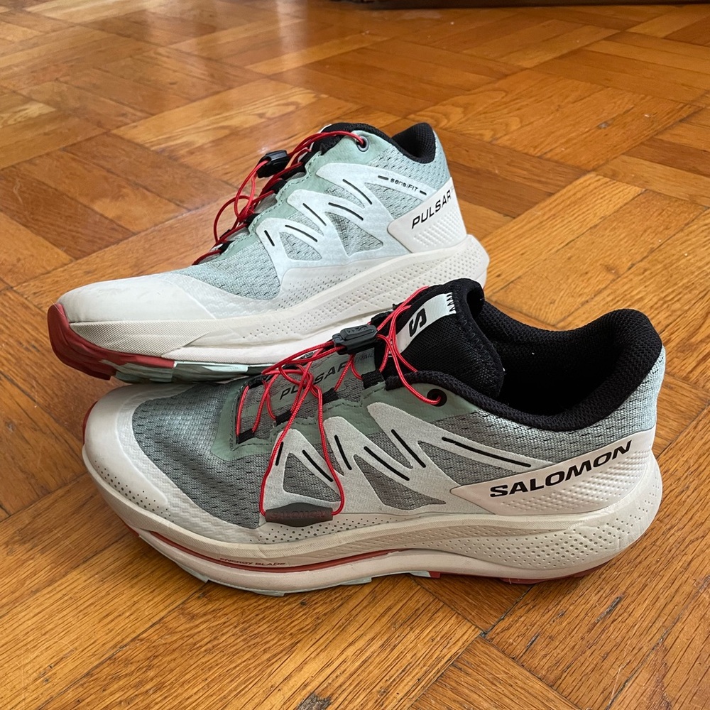 Salomon Pulsar Trail Running Shoe
